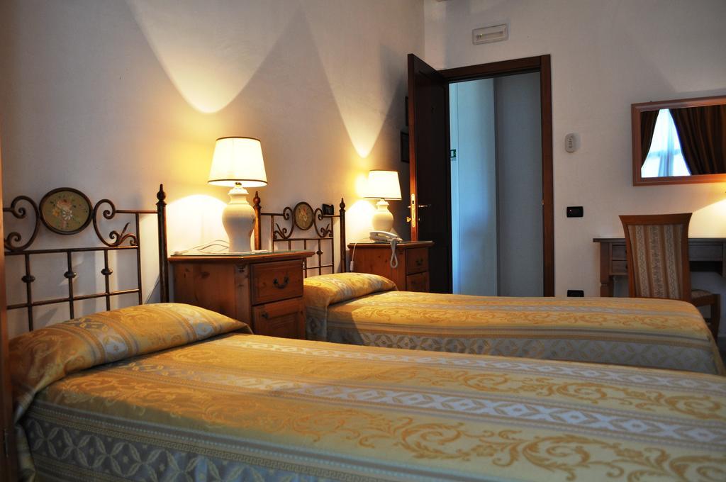 Griko Country Hotel Lecce Zimmer foto